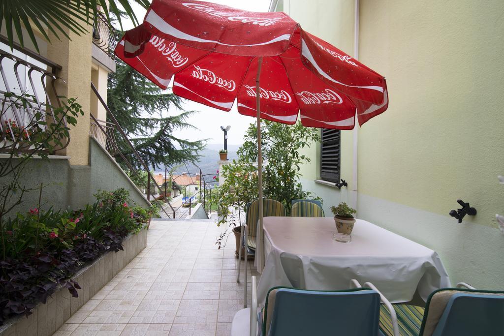 Greenhouse Family Apartments Rabac Zimmer foto